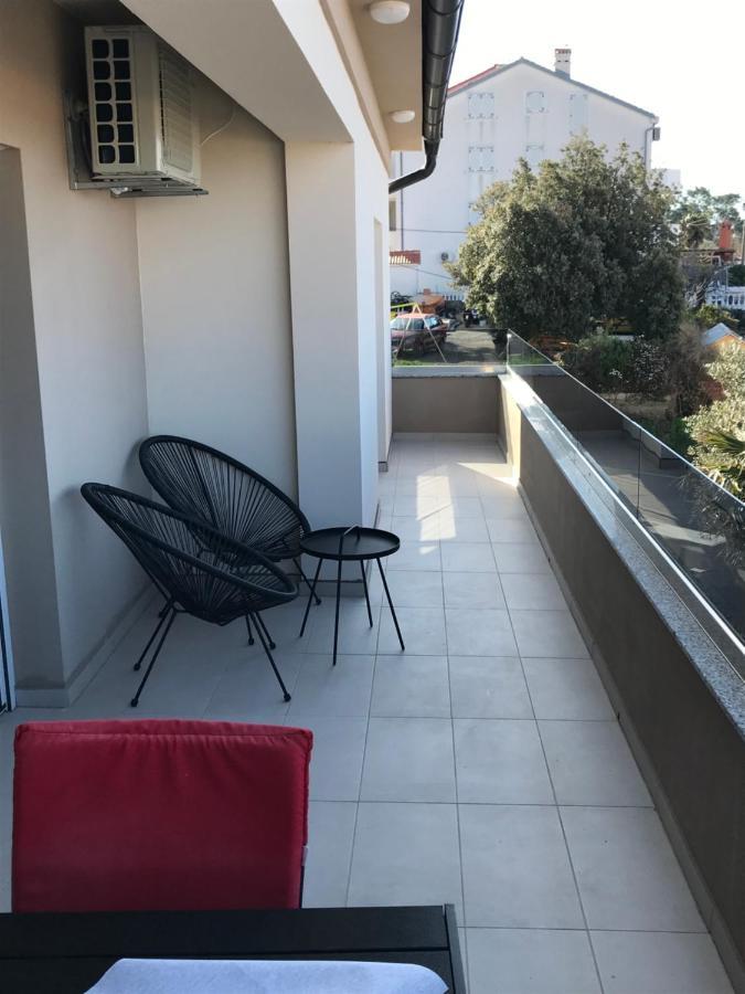 Apartments Jelka Banjol ภายนอก รูปภาพ