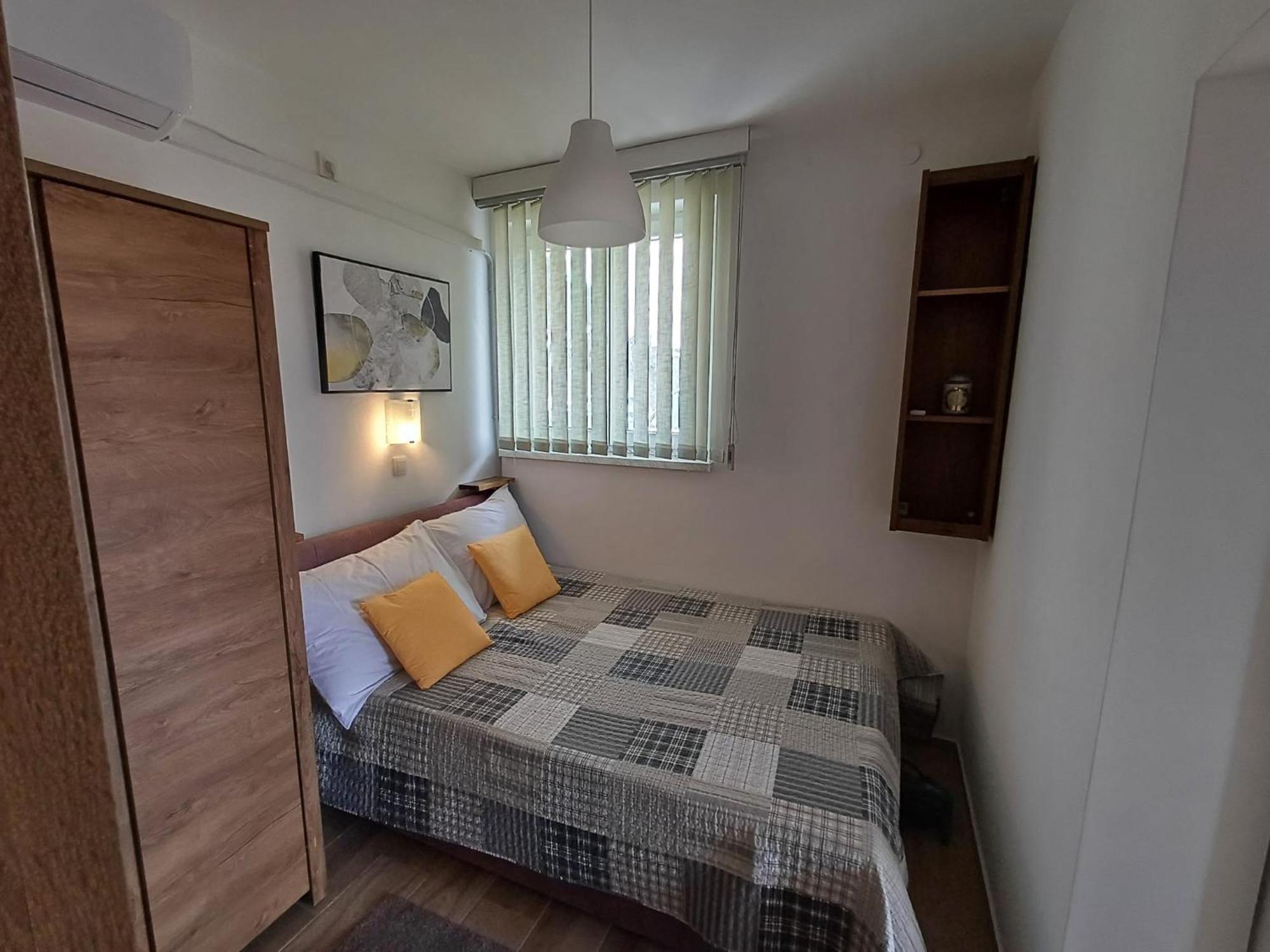 Apartments Jelka Banjol ภายนอก รูปภาพ